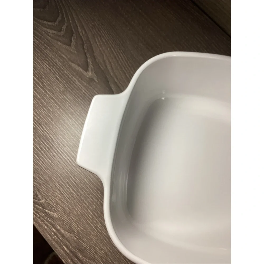 vintage Corning Ware casserole dish 